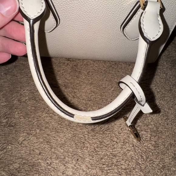 Michael Kors White Leather Handbag - Picture 6 of 10